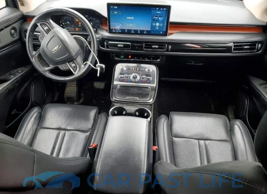 2LMPJ8K97MBL17588# 8