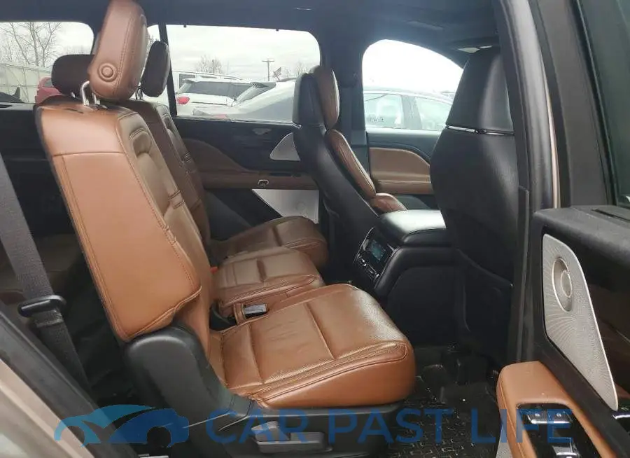 5LM5J7XC7LGL04457# 11