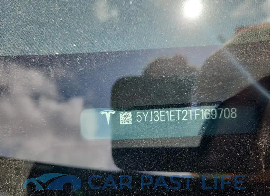 5YJ3E1ET2TF169708# 12