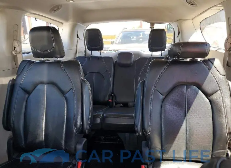 2C4RC1BG8NR116834# 10