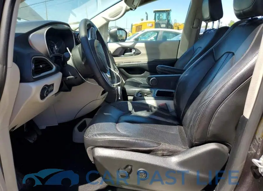 2C4RC1BG8NR116834# 7