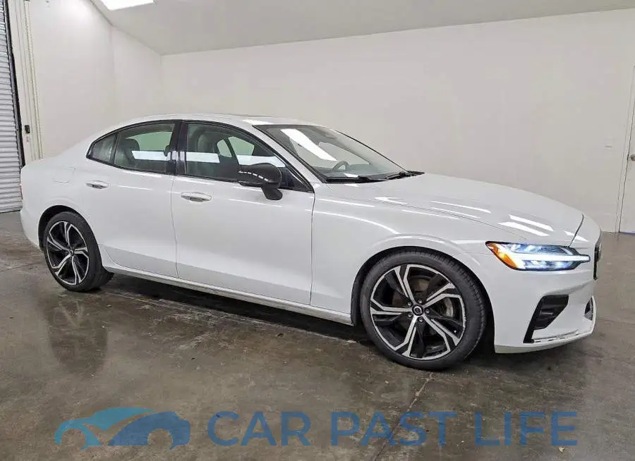 7JRL12FK2RG319002# 4