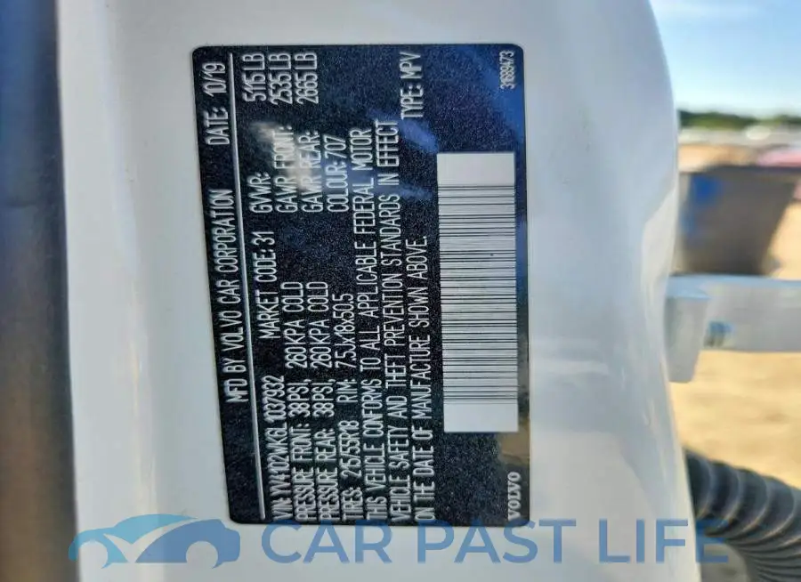 YV4102WK6L1037932# 13