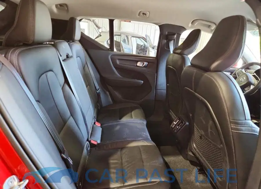 YV4162UK8N2769297# 11