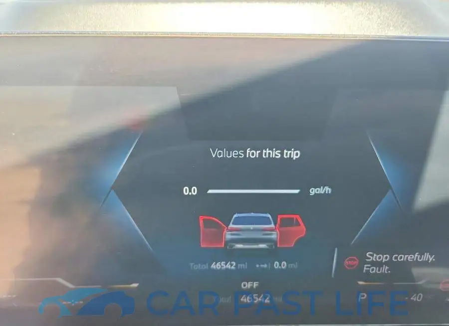 5UX23EU05R9V08883# 9