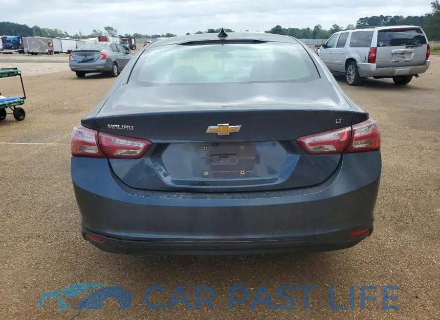 1G1ZD5ST3KF157627# 6