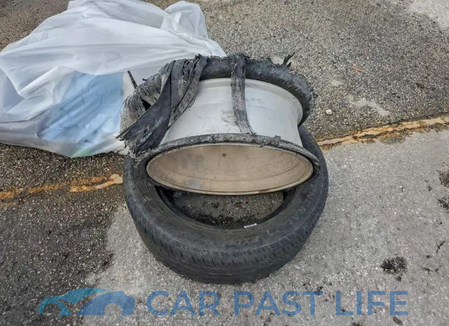 1G1ZD5ST8KF187237# 12