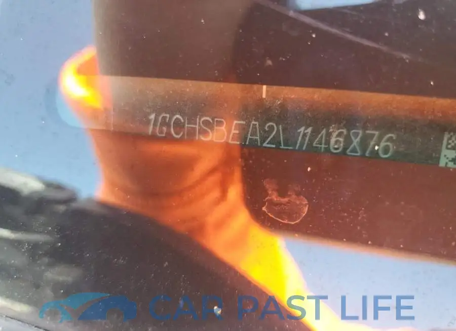 1GCHSBEA2L1146876# 12