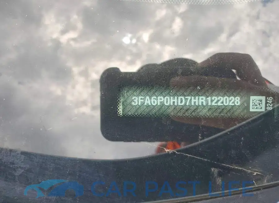 3FA6P0HD7HR122028# 12