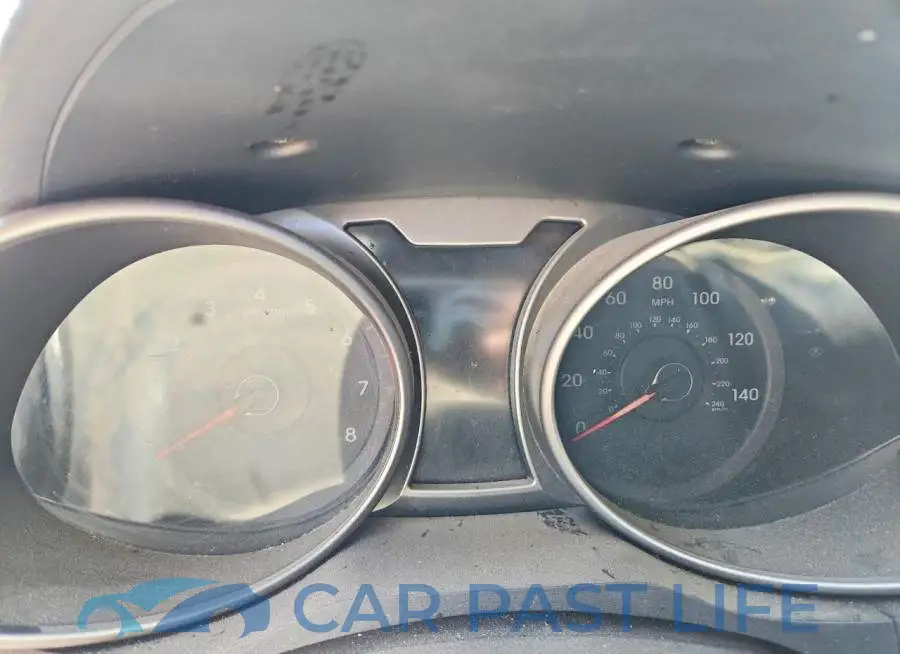 KMHTC6AD4HU324481# 9
