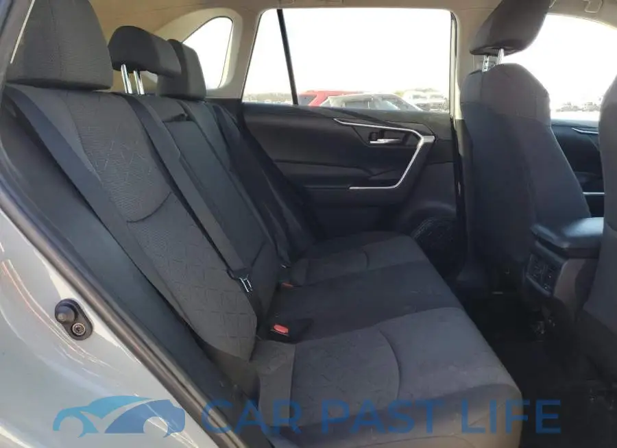 2T3W1RFV8MW114134# 10