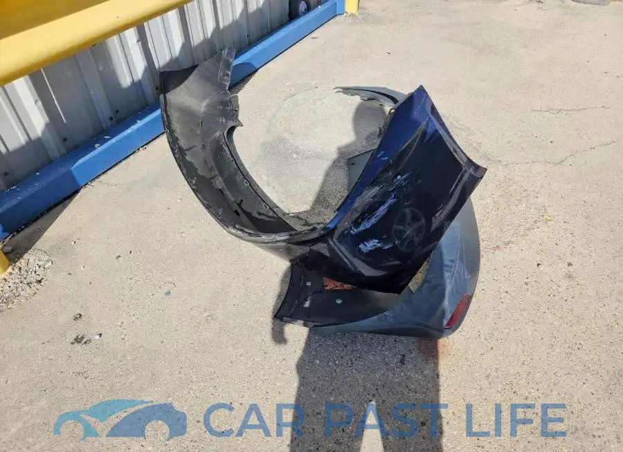 1G1ZB5ST6JF112296# 12