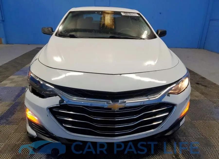 1G1ZB5ST6LF136469# 5