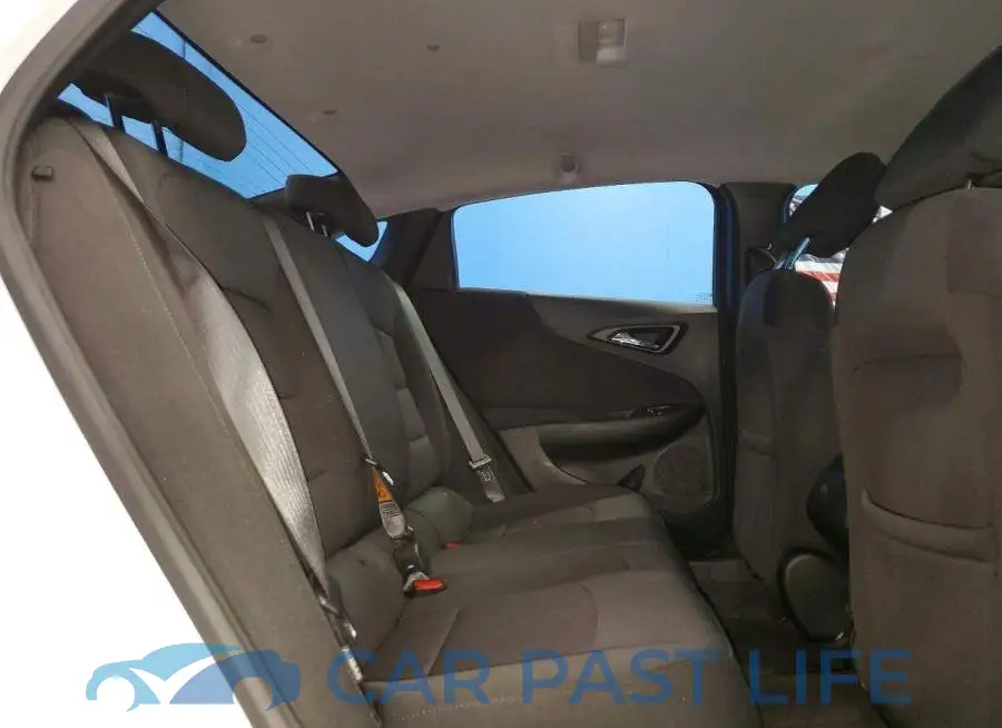 1G1ZB5ST6LF136469# 10