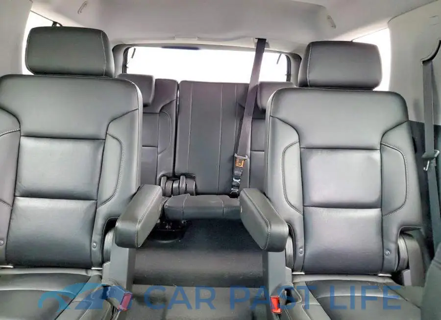 1GNSKBKC1KR218265# 10