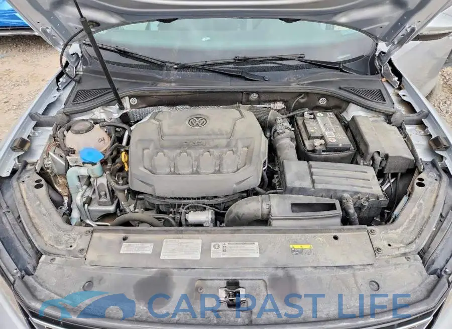1VWLA7A30KC006455# 11