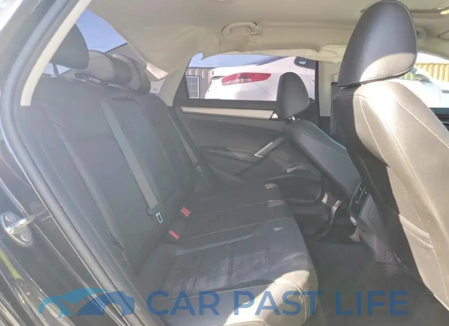 1VWSA7A39NC008902# 10