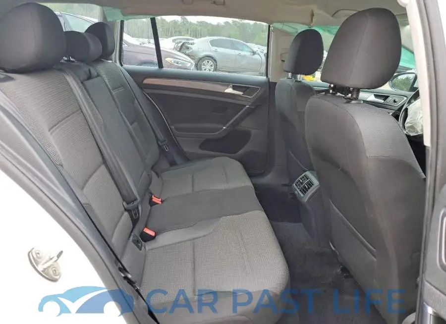 3VW217AU8KM512196# 10