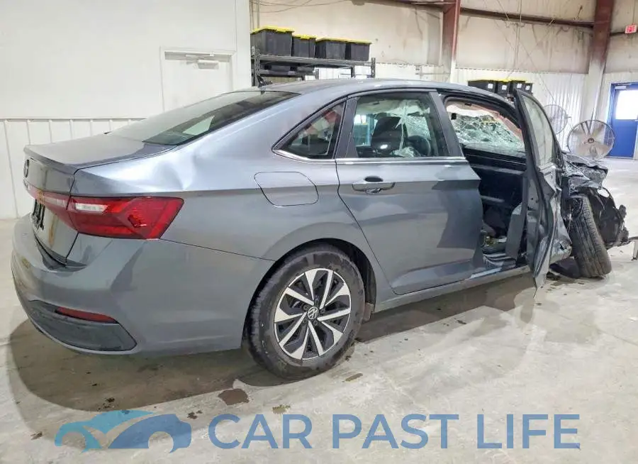 3VW5W7BU8TM031668# 3