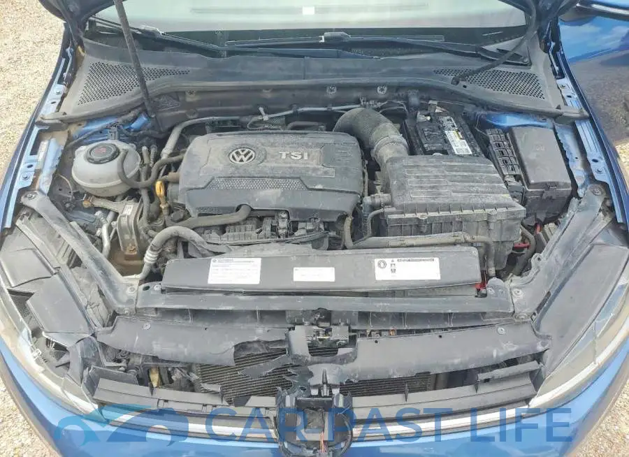3VWB17AU6JM268241# 11