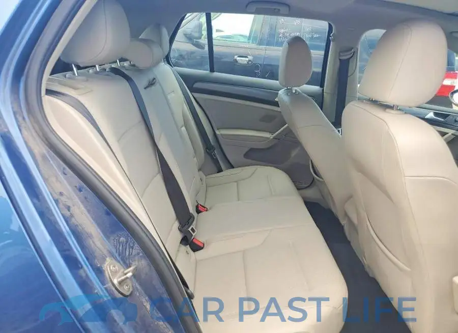 3VWB17AU6JM268241# 10