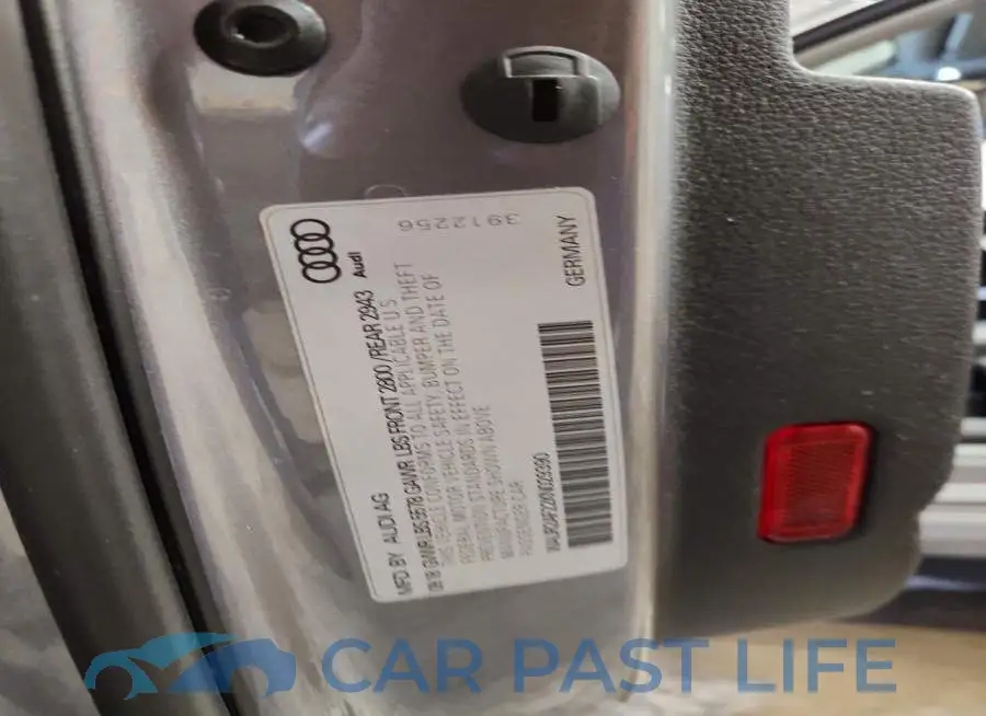 WAUR2AF22KN029390# 12