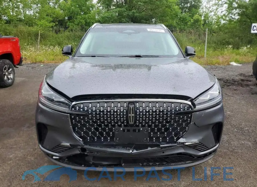 5LM5J7XC4SGL11395# 5