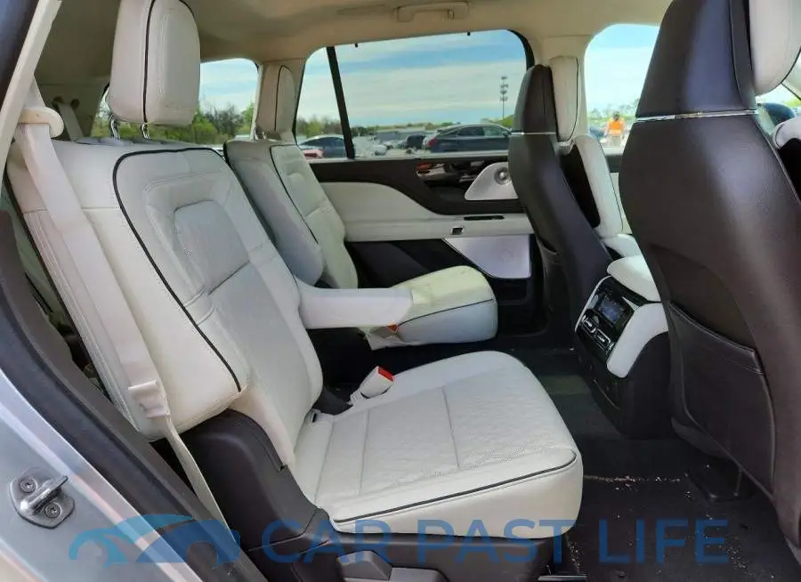5LM5J9XC0PGL21358# 11