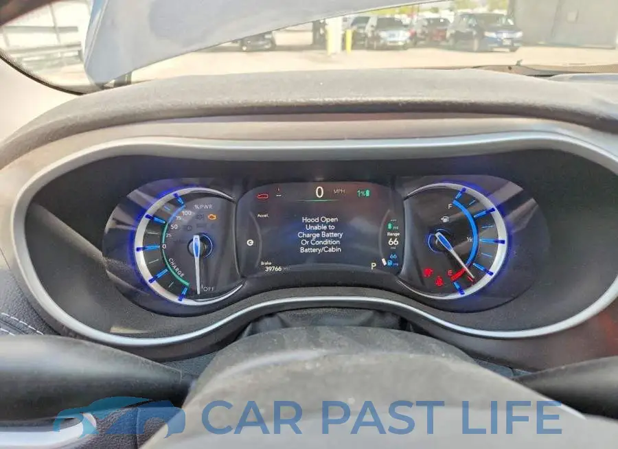 2C4RC1L73NR148623# 9
