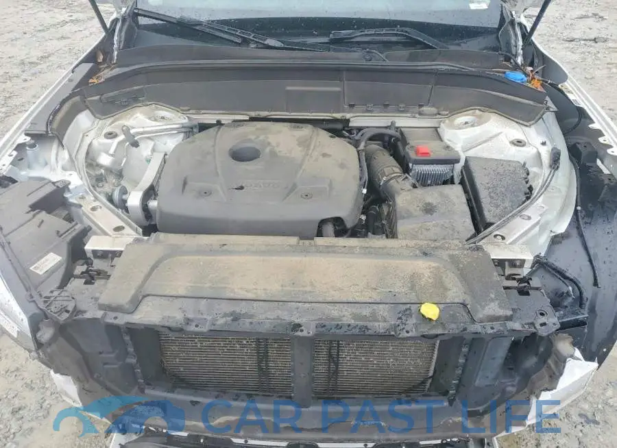 YV4A22PK9N1801719# 12