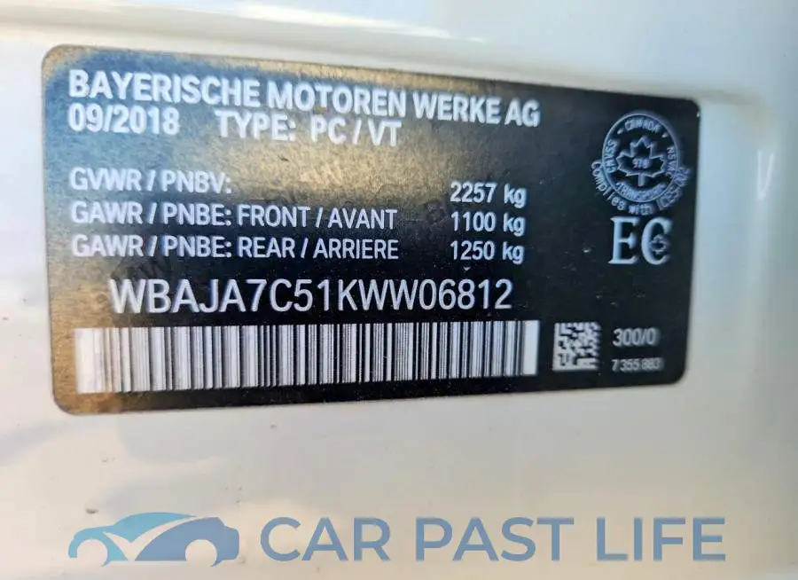WBAJA7C51KWW06812# 12