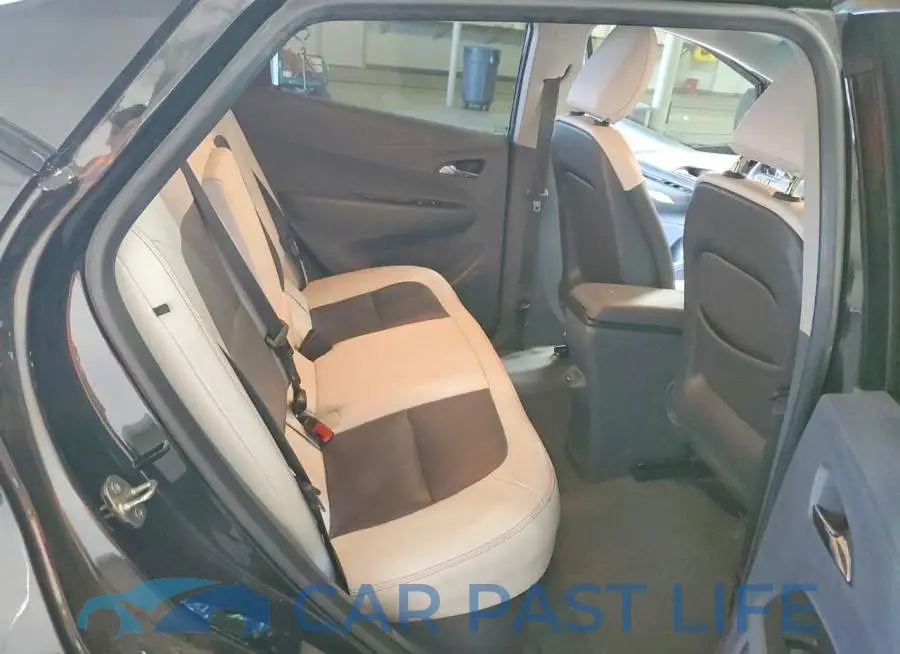 1G1FZ6S02L4133882# 10