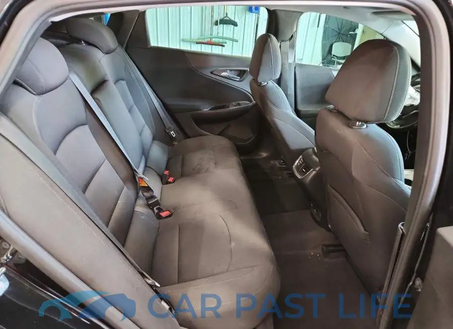 1G1ZD5ST2JF258043# 10