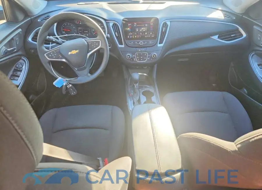 1G1ZD5ST2RF150081# 8