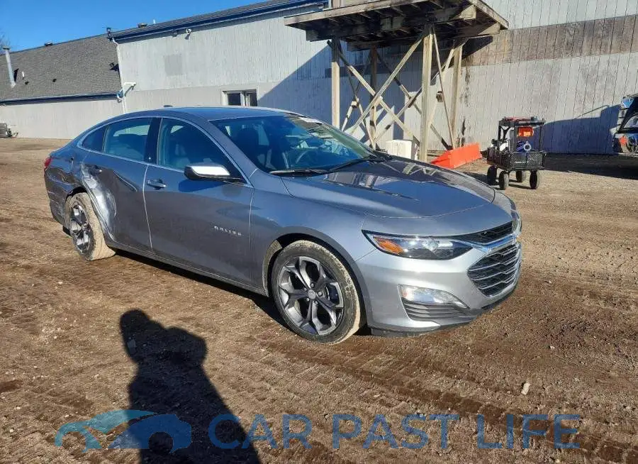 1G1ZD5ST2RF150081# 4