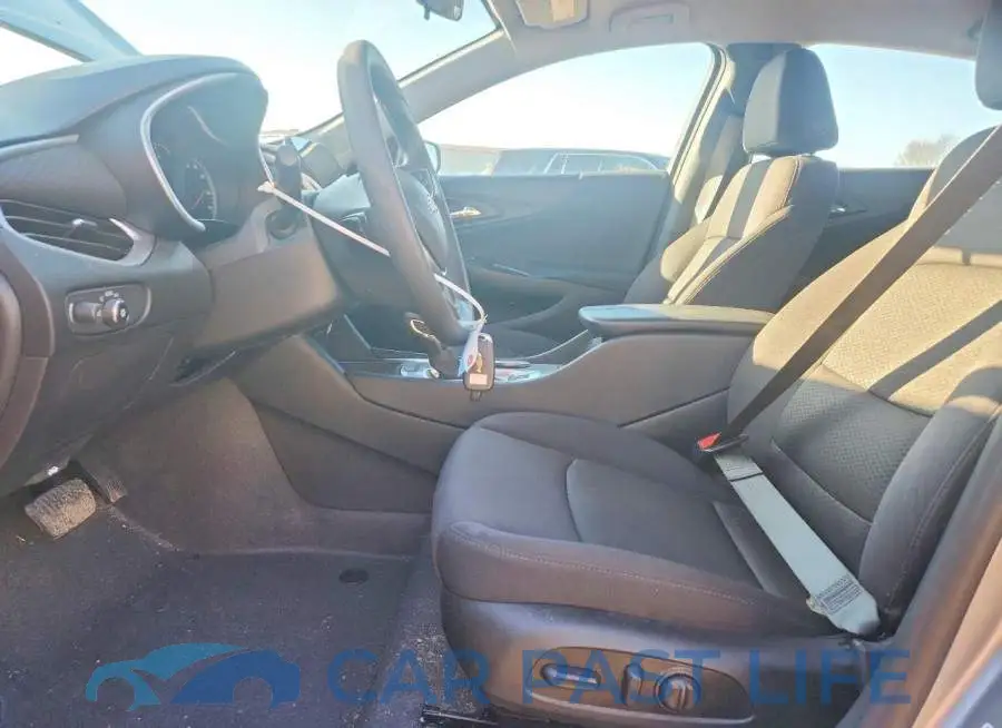 1G1ZD5ST2RF150081# 7