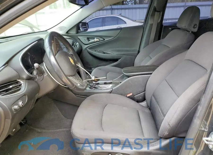 1G1ZD5ST3JF101184# 7