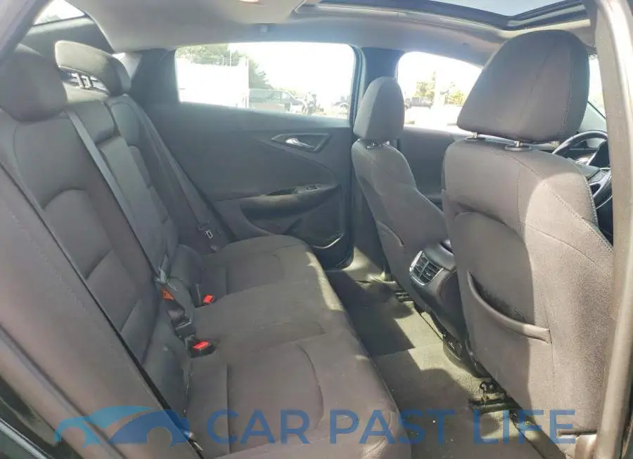 1G1ZD5ST4JF130869# 10