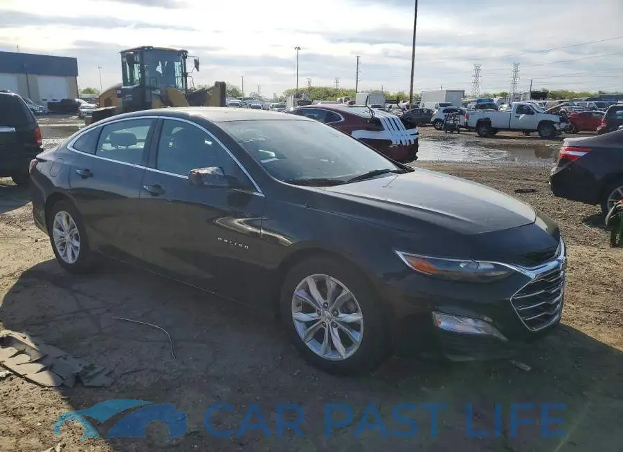 1G1ZD5ST8KF161883# 4