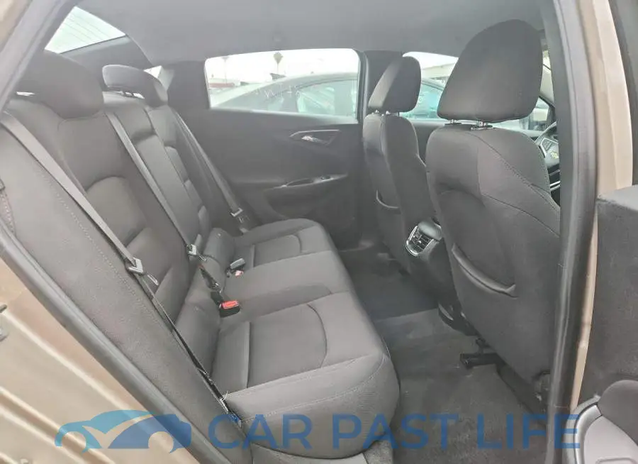 1G1ZD5ST9NF152873# 10