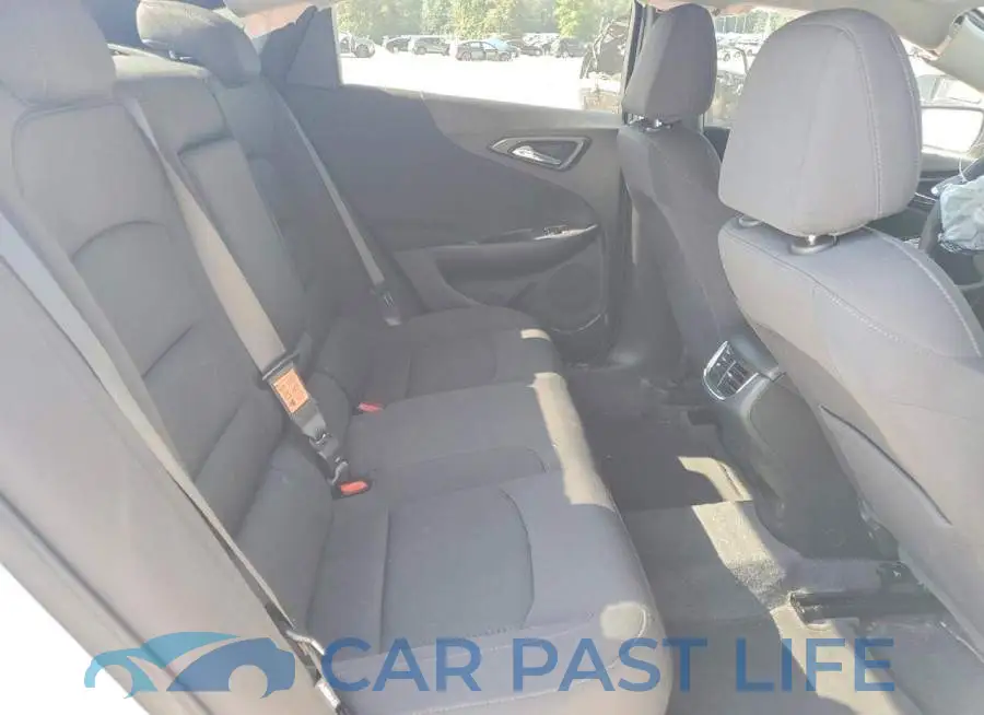 1G1ZD5ST9RF189962# 10