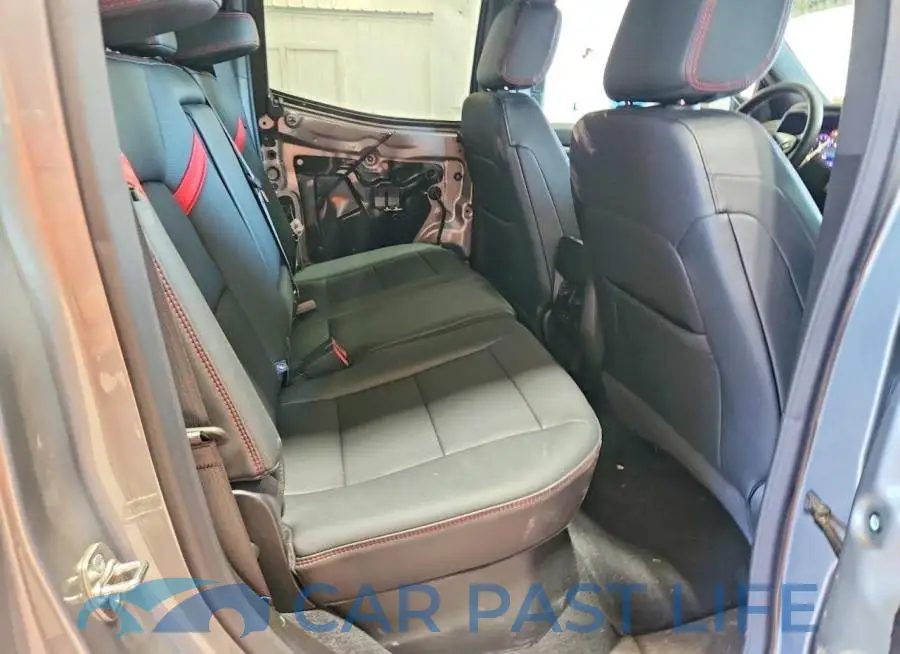 1GCPTDEK8T1132798# 10