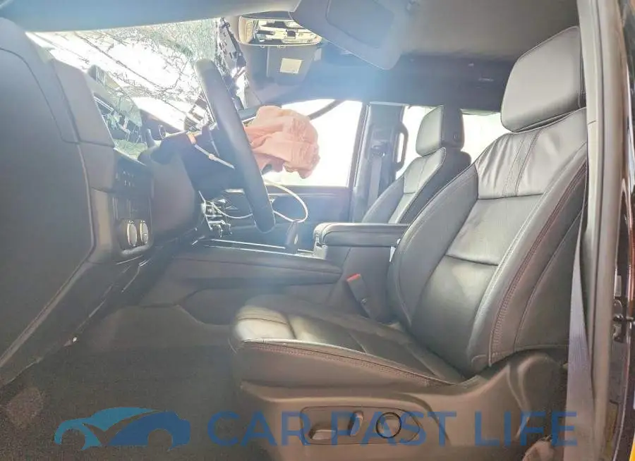 1GNS5EKD5TR113179# 7
