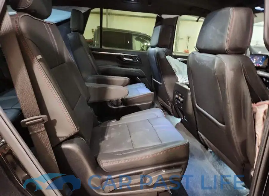 1GNS6RKD9TR102075# 11