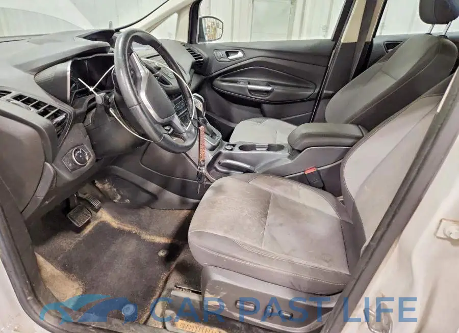 1FADP5AU6JL103571# 7