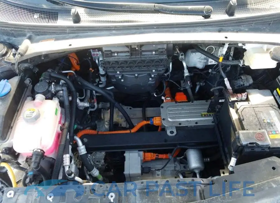 KMHM34AA1SA106179# 11