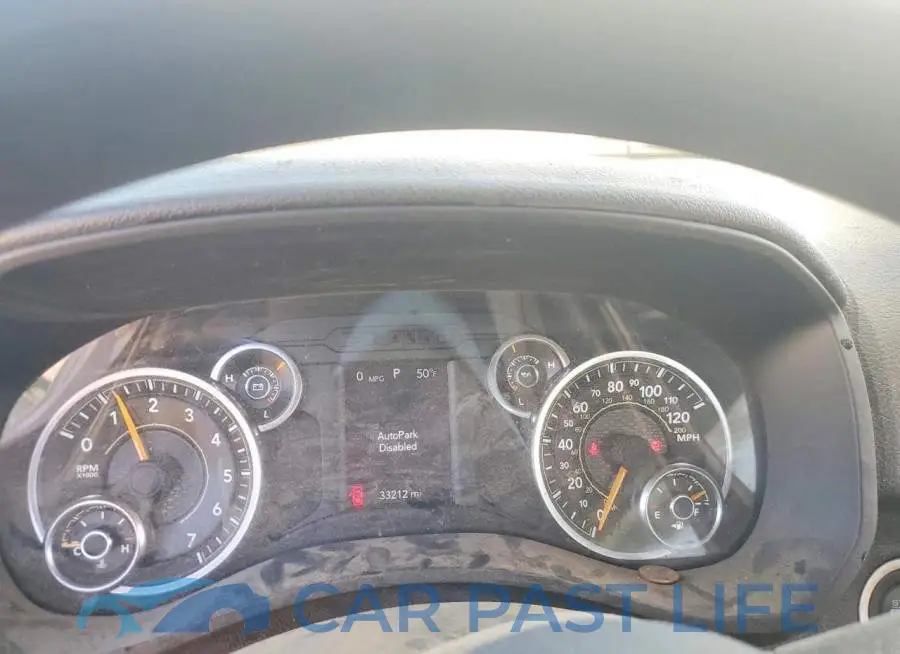 3C7WR8AJ4NG320093# 9