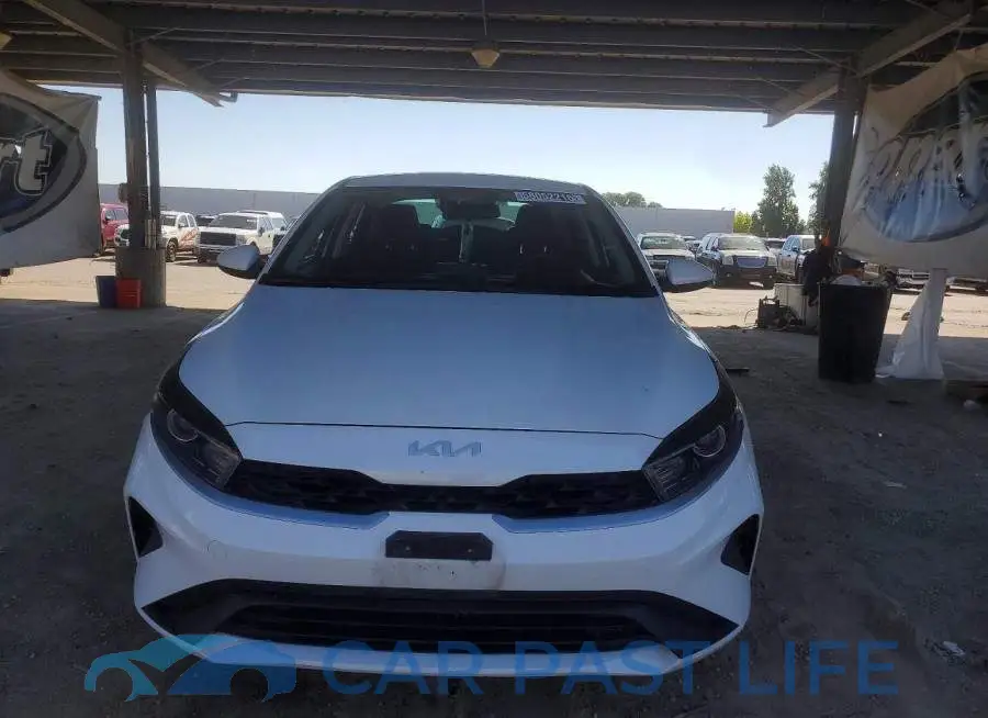 3KPF24AD9PE636186# 5