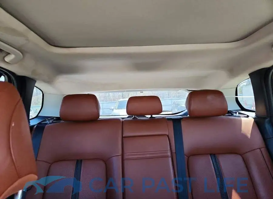 7MMVABXY7PN135290# 10
