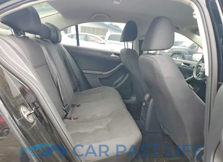 3VW2K7AJ5EM417635# 10